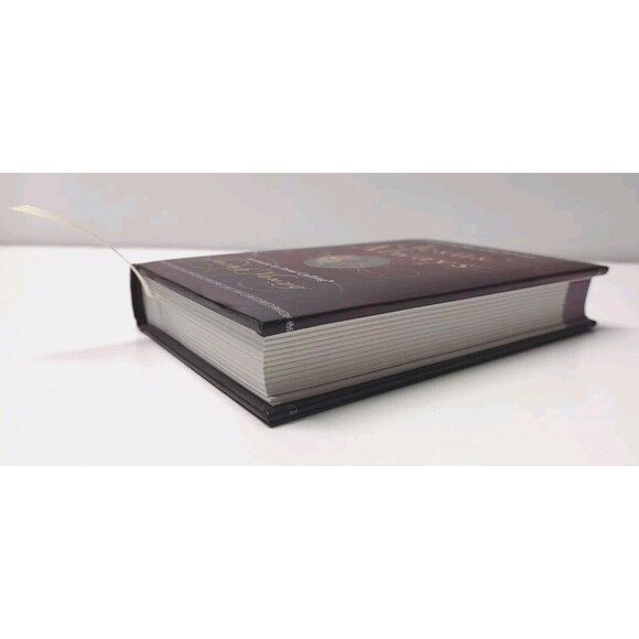 New 365 Devotion Book Jesus Always Embracing Joy in His Presence By Sarah Young - Picture 5 of 16